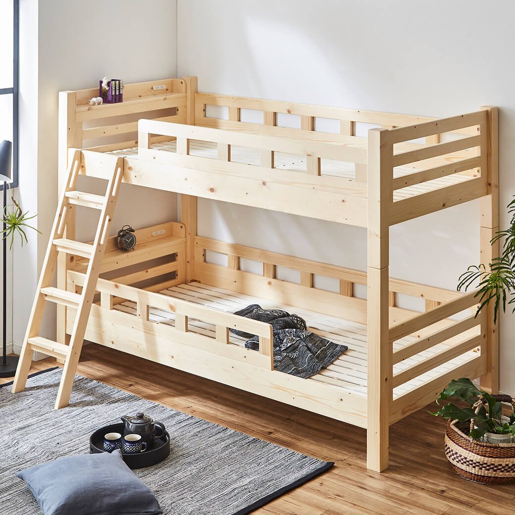 北欧産天然木を使用した木製2段ベッド「Kati」