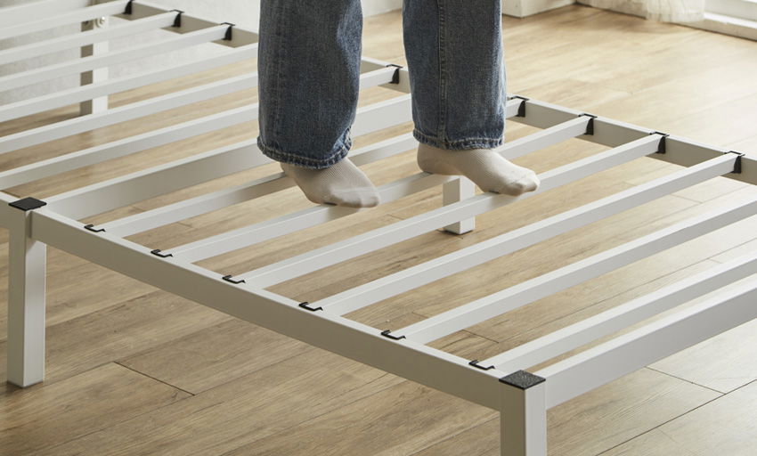 スチールベッド カルミーク