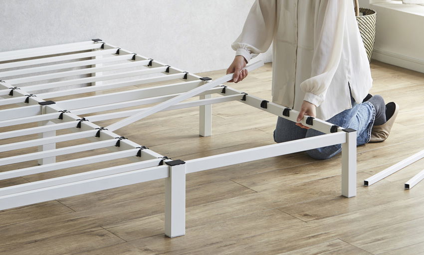 簡単組立ベッド モデノ